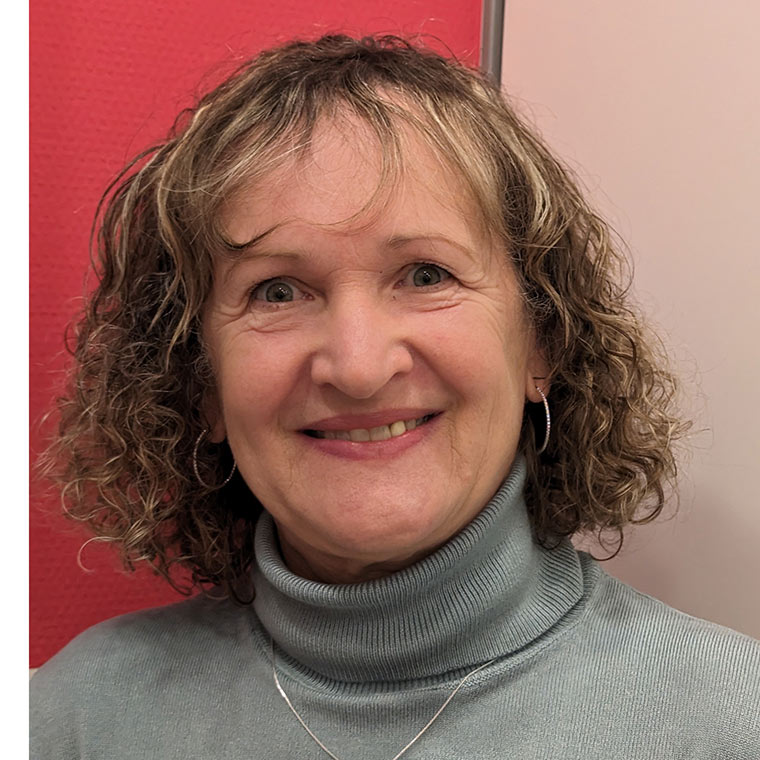 Maria Lois Studt, Wittelsbacher Apotheke