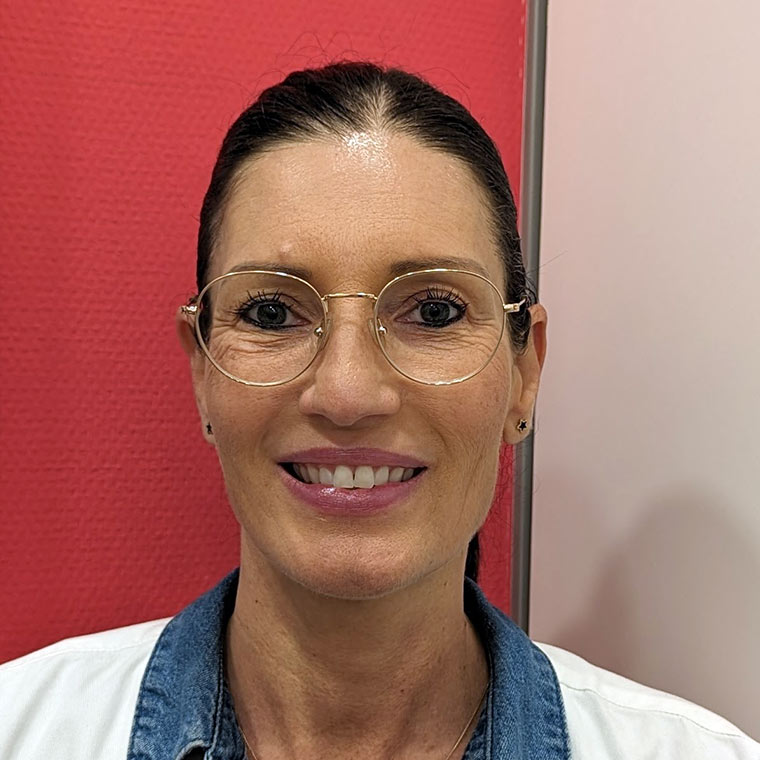 Micha Michaela Zawidzki, Wittelsbacher Apotheke